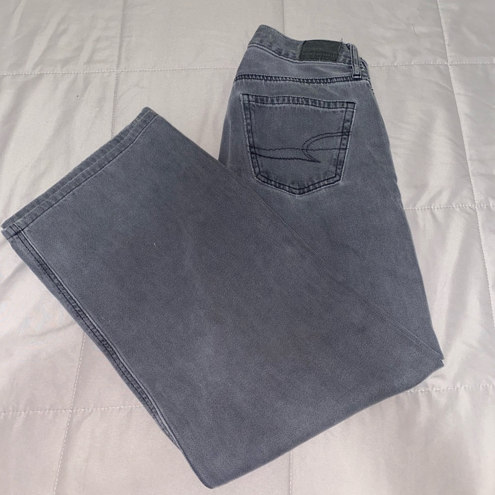 American Eagle Outfitters Women’s Dark Gray Jeans